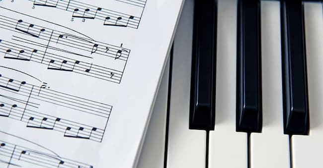  How To Learn To Play Piano At Home 