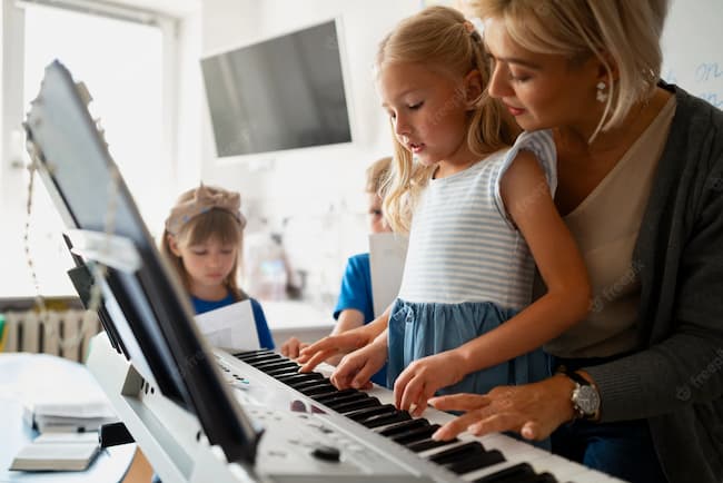 how to become a private piano teacher