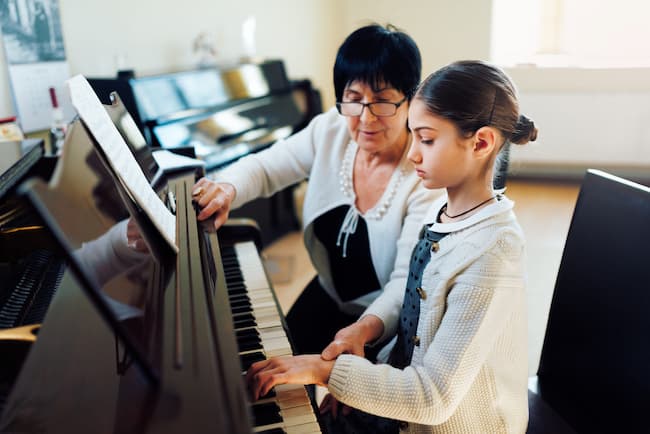 how long does it take to learn piano