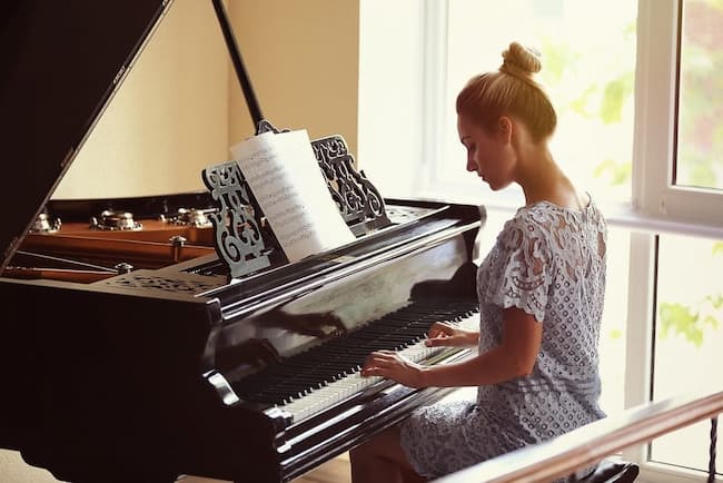 chopsticks on piano