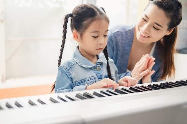 How To Teach Piano To a 5 Year Old