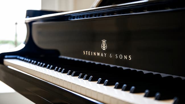  what is the best piano brand in the world 